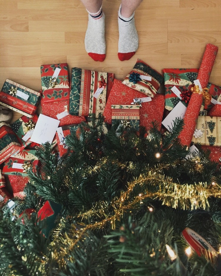 Wholesale socks make failsafe Christmas gifts